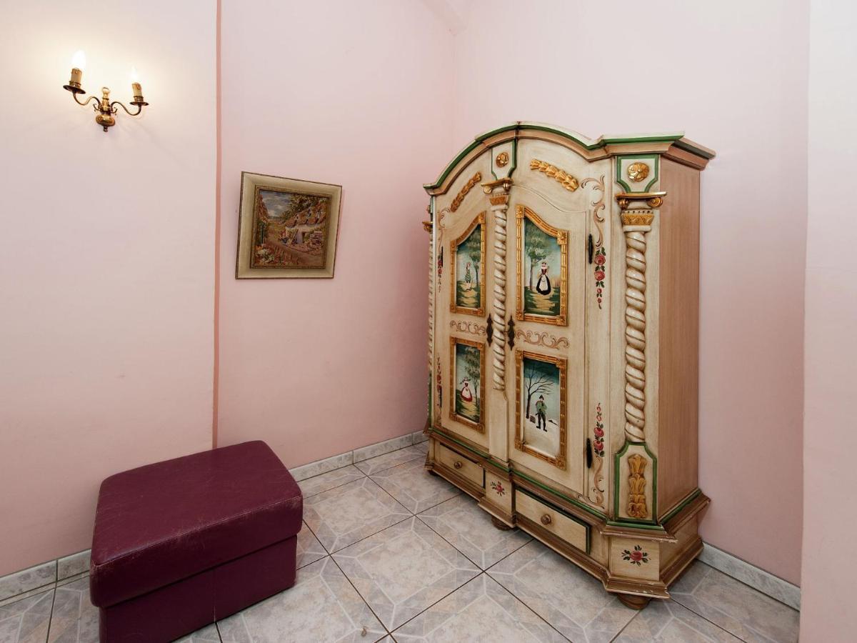 Vintage Apartment In Arzberg Triestewitz Extérieur photo